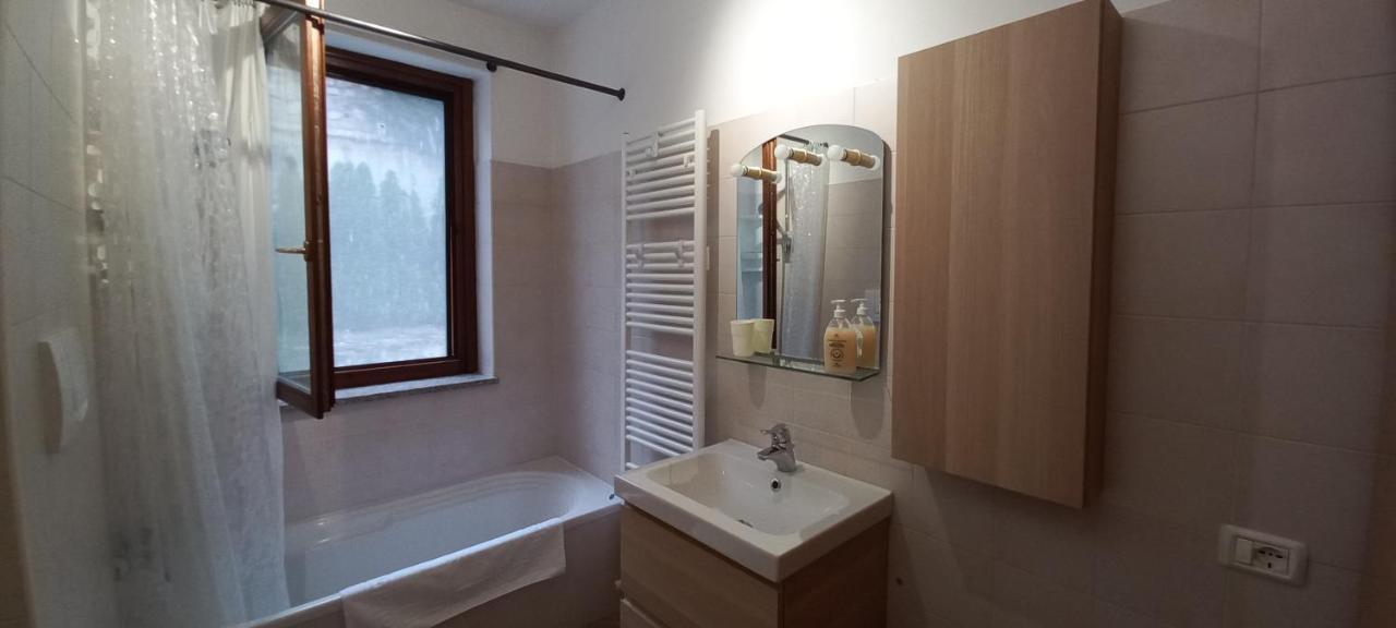 Piccolo E Confortevole Tra Trento E Riva Del Garda Villa Lagarina Bagian luar foto